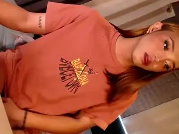 Chaturbate Live Porn of tina_allure