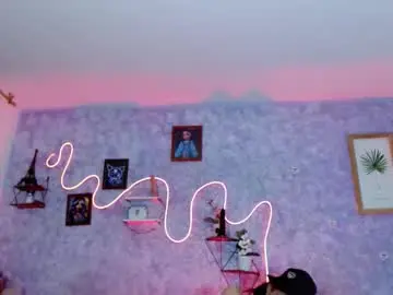 Chaturbate Live Sex of everlin__hot_