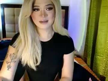 Chaturbate Live Sex Cam of katykiat