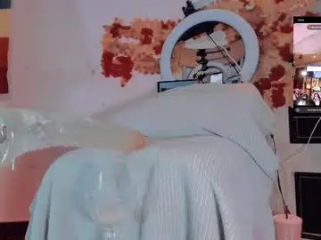 Chaturbate Live Sex Cam of kate_yoshy