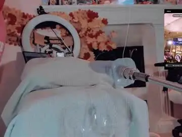 Chaturbate Live Sex Cam of kate_yoshy