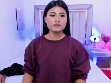 Chaturbate Live Sex Cam of electra_abundance1
