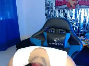 Chaturbate Watch Live Sex Cams of slut_tomboy37