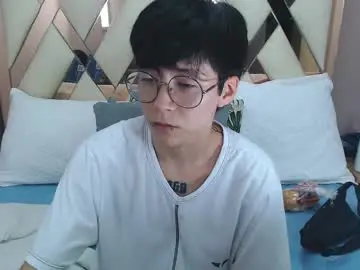 Chaturbate Live Porn of luke_morgans