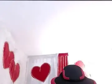 Chaturbate Live Sex Cam of violeet4u