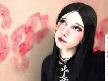 Chaturbate Live Sex Cam of vivianmiller_