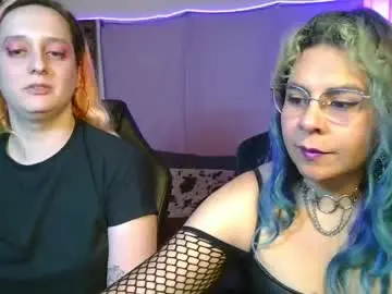 Chaturbate Watch Live Sex Cams of evelan123