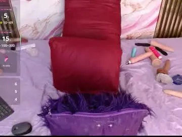 Chaturbate Live Sex of dulcenia_rose