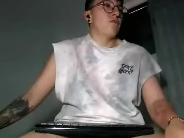 Chaturbate Nude Webcam of boy_trans