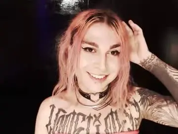 Chaturbate Sex Cam of cybertrouble_