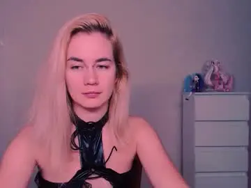 Chaturbate Live Sex of carinfox