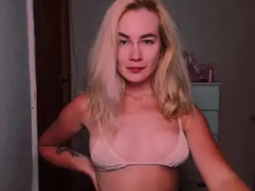 Chaturbate Free Porn Cam of carinfox