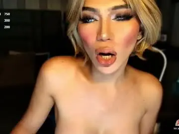 Chaturbate Sex Cam of womanofyourdesire_ts