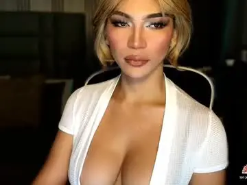 Chaturbate Live Sex of womanofyourdesire_ts