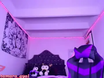 Chaturbate Live Sex Cam of tamara_gyal