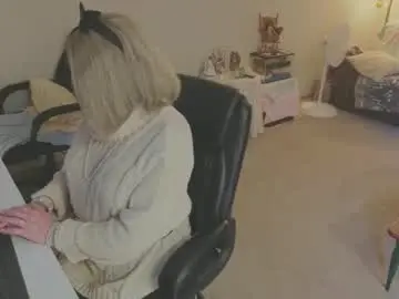 Chaturbate Sex Chat of melodyredux_62