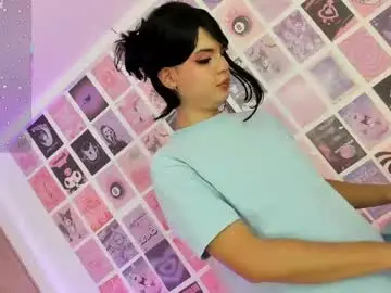 Chaturbate Free Porn Cam of andy_candy01