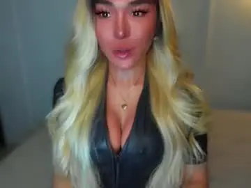 Chaturbate Free Live Porn of transnextdoor_