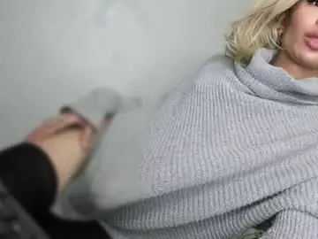 Chaturbate Sex Chat of transnextdoor_