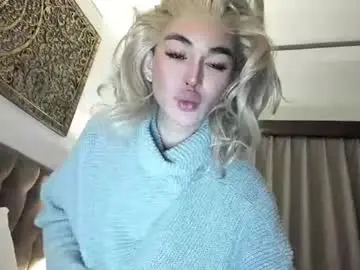 Chaturbate Live Sex of transnextdoor_