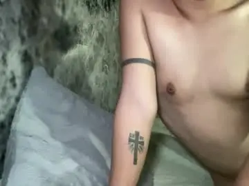 Chaturbate Live Sex Cam of chichay_addams