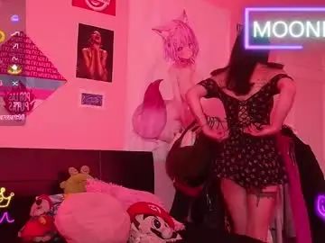 Chaturbate Sex Cam of moonfiredance