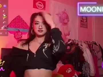 Chaturbate Watch Live Sex Cams of moonfiredance