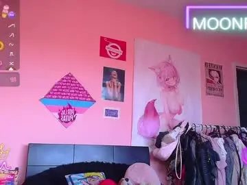 Chaturbate Live Porn of moonfiredance