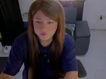 Chaturbate Live Sex Cam of kimberlygati2