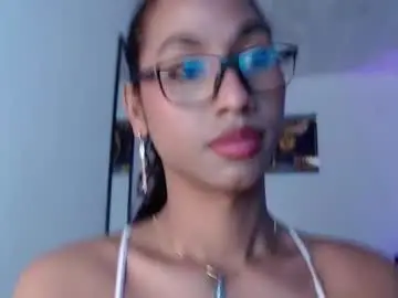 Chaturbate Adult Video Chat of alice_massiel