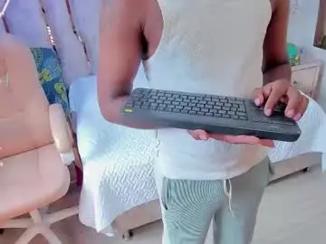 Chaturbate Adult Video Chat of ari_monet