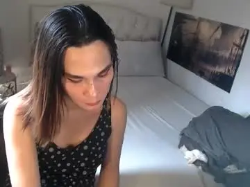 Chaturbate Live Sex Cam of xqueenyasiandomcumx