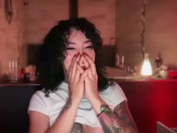 Chaturbate Watch Live Sex Cams of katy_monrroy