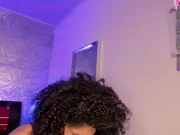 Chaturbate Nude Webcam of _vennuss_