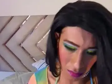 Chaturbate Free Porn Cam of raven_foxter1