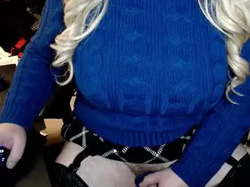 Chaturbate Live Sex Cam of aspen_vale