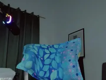 Chaturbate Live Porn of heaven_puertas