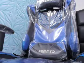 Chaturbate Free Porn Cam of milk_max18
