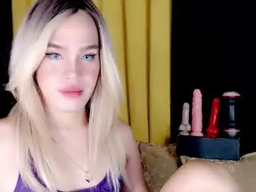 Chaturbate Sex Cam of arianne_xoxo777
