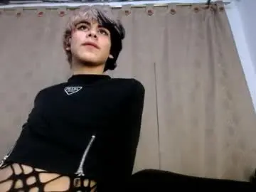 Chaturbate Adult Webcams of darasweet20