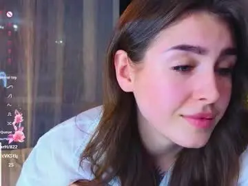 Chaturbate Live Sex Cam of tinnymollys01