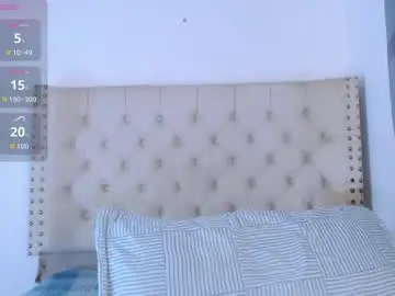 Chaturbate Live Sex Cam of valen_thompson