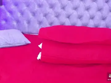 Chaturbate Live Sex of sofia_girl_