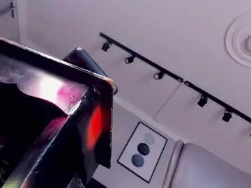 Chaturbate Best live sex cam show of candace_silvaxx