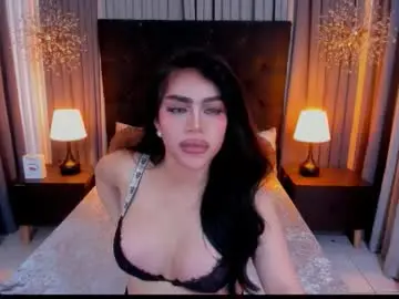 Chaturbate Adult Webcams of hennessygoddess69