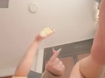 Chaturbate Watch Live Sex Cams of miley_baker