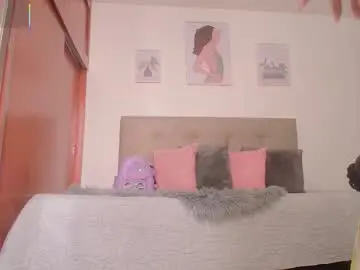 Chaturbate Watch Live Sex Cams of miley_baker