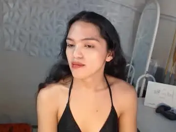 Chaturbate Live Sex Cam of servicedoll18