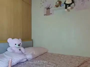 Chaturbate Watch Live Sex Cams of littletsmaya