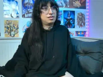 Chaturbate Live Sex Cam of snowblack_